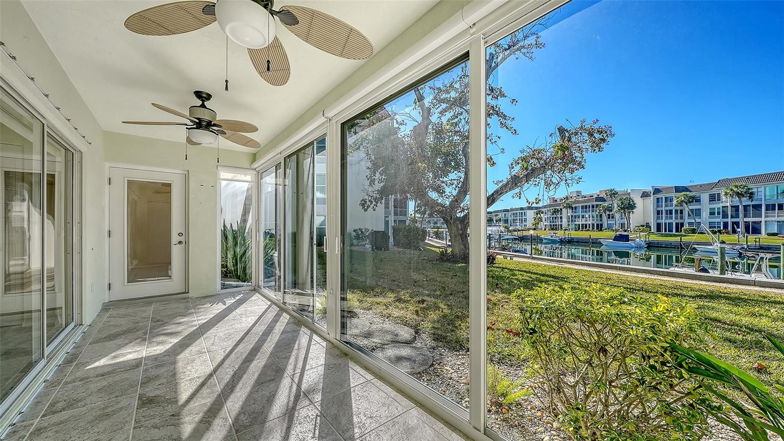 LONGBOAT HARBOUR - Residential