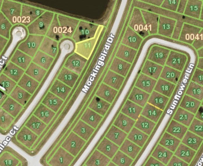 Build your dream home in beautiful Placida! This 0.21-acre residential lot is tucked away on a quiet cul-de-sac in the desirable Rotonda Meadows & Villas community. With dimensions of approximately 40 × 123 × 137 × 80 feet, this property offers plenty of space for a custom Florida retreat. Public water and sewer are available, and the lot is surrounded by newer homes and natural beauty.
Located just minutes from Boca Grande, Gasparilla Island, pristine Gulf beaches, golf courses, and world-class boating and fishing, you’ll enjoy the best of Southwest Florida living. Shopping, dining, and medical facilities are also within easy reach.
Whether you’re ready to build now or looking for a smart investment in Florida real estate, this property is an excellent opportunity.