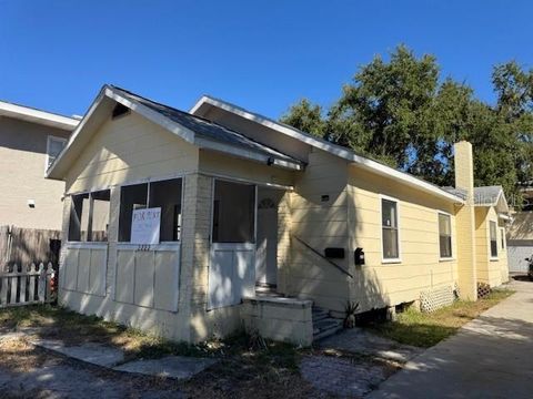 2222 10TH STREET S ST PETERSBURG FL 33705
