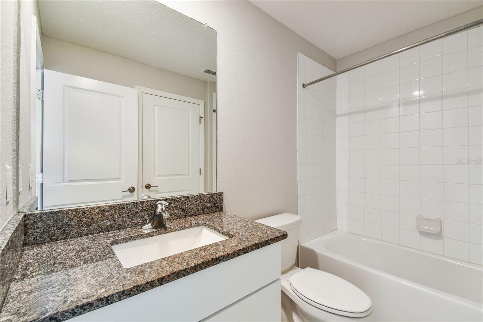 VERIDIAN - Residential Lease