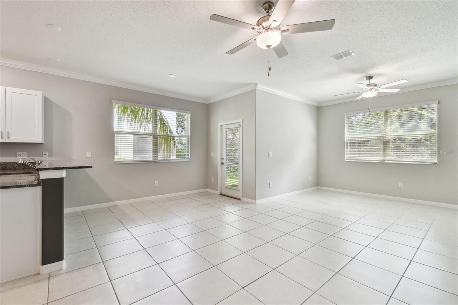 VERIDIAN - Residential Lease