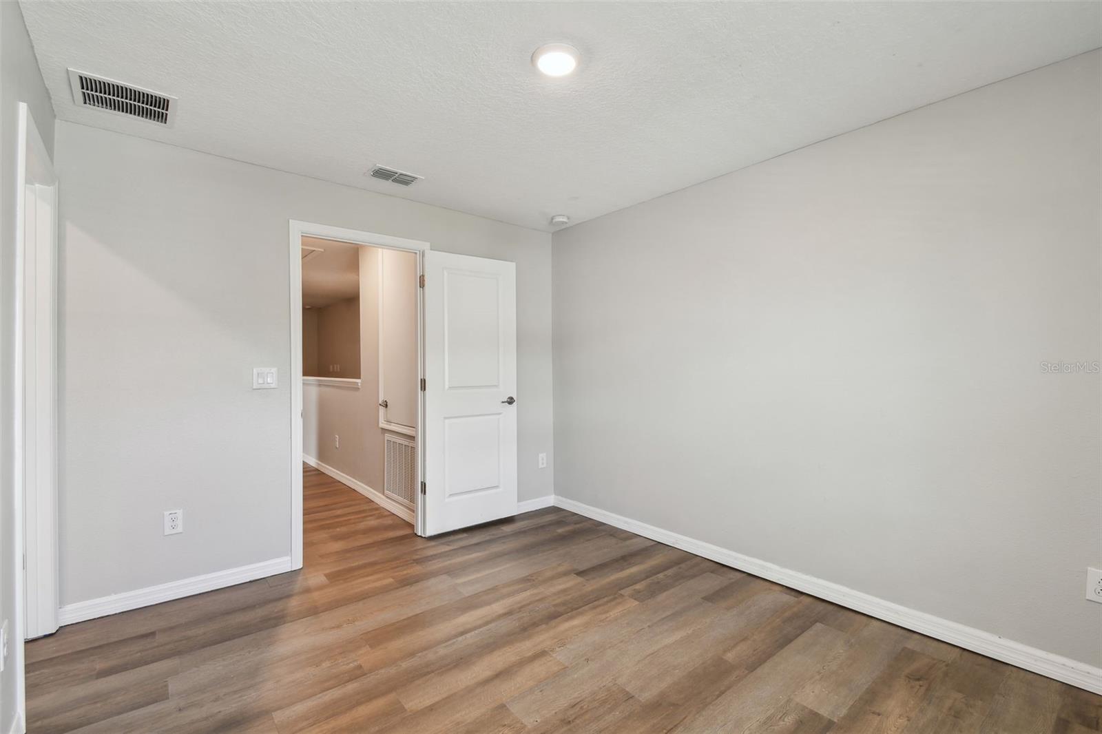 VERIDIAN - Residential Lease