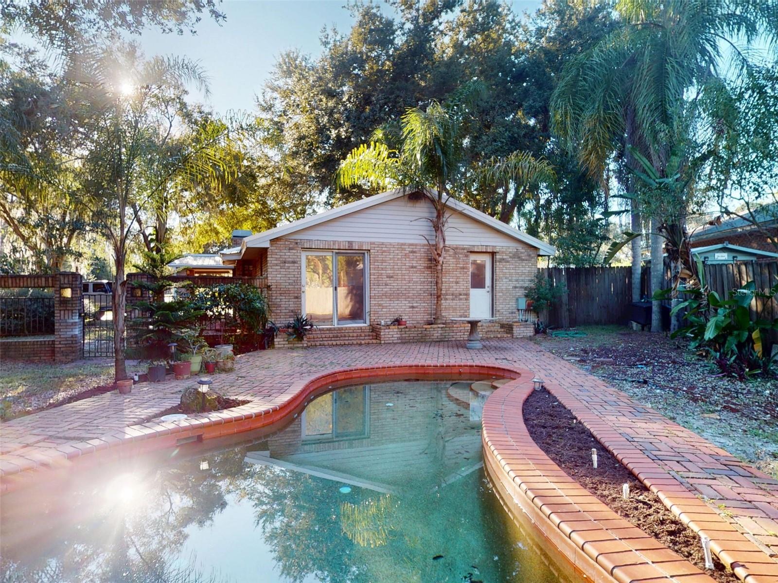 PLANTATION ESTATES UNIT 25 - Residential