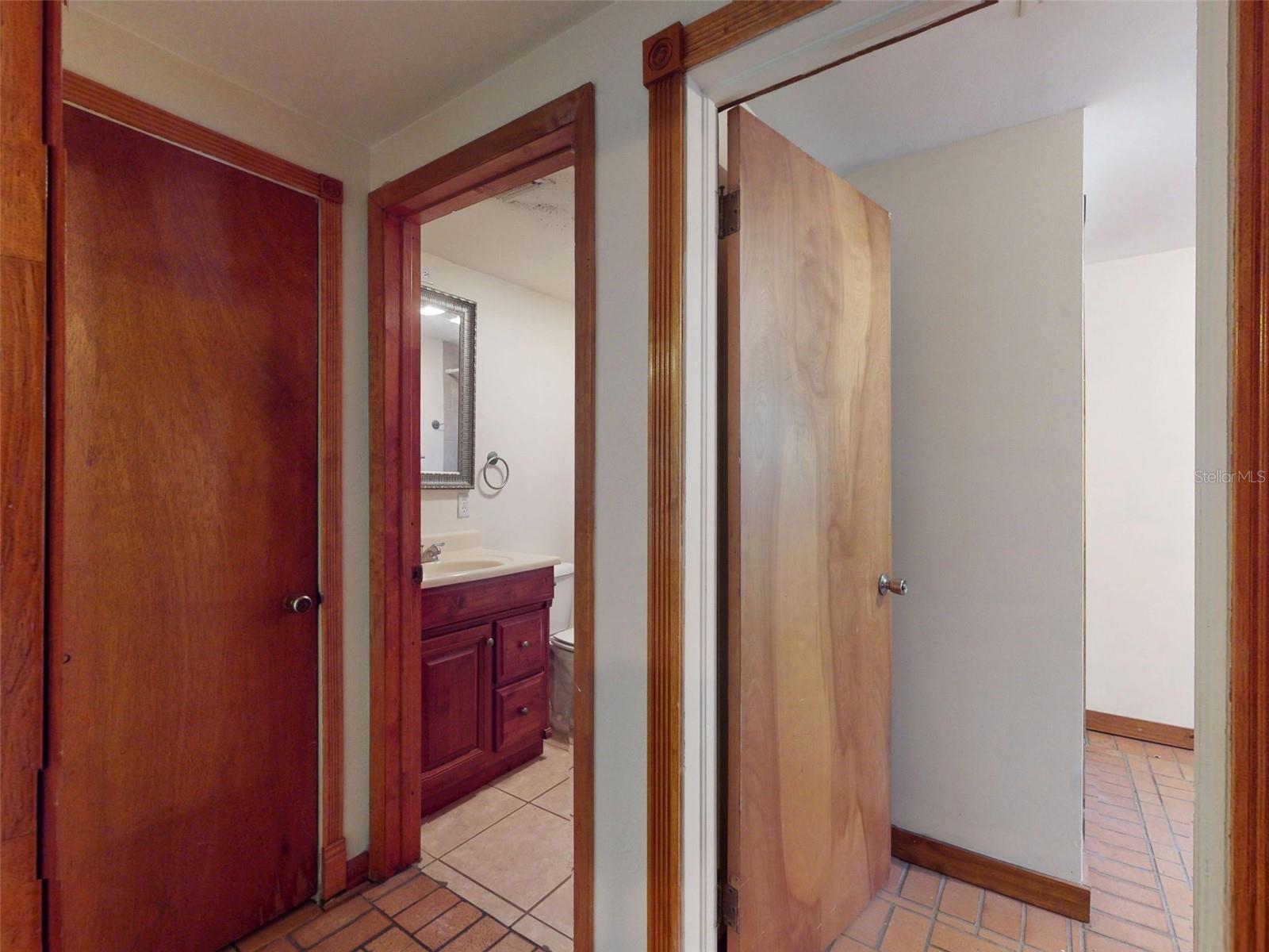 PLANTATION ESTATES UNIT 25 - Residential