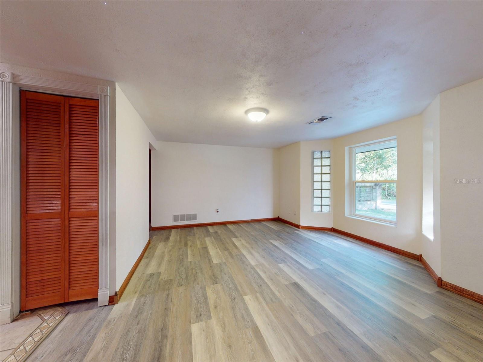 PLANTATION ESTATES UNIT 25 - Residential