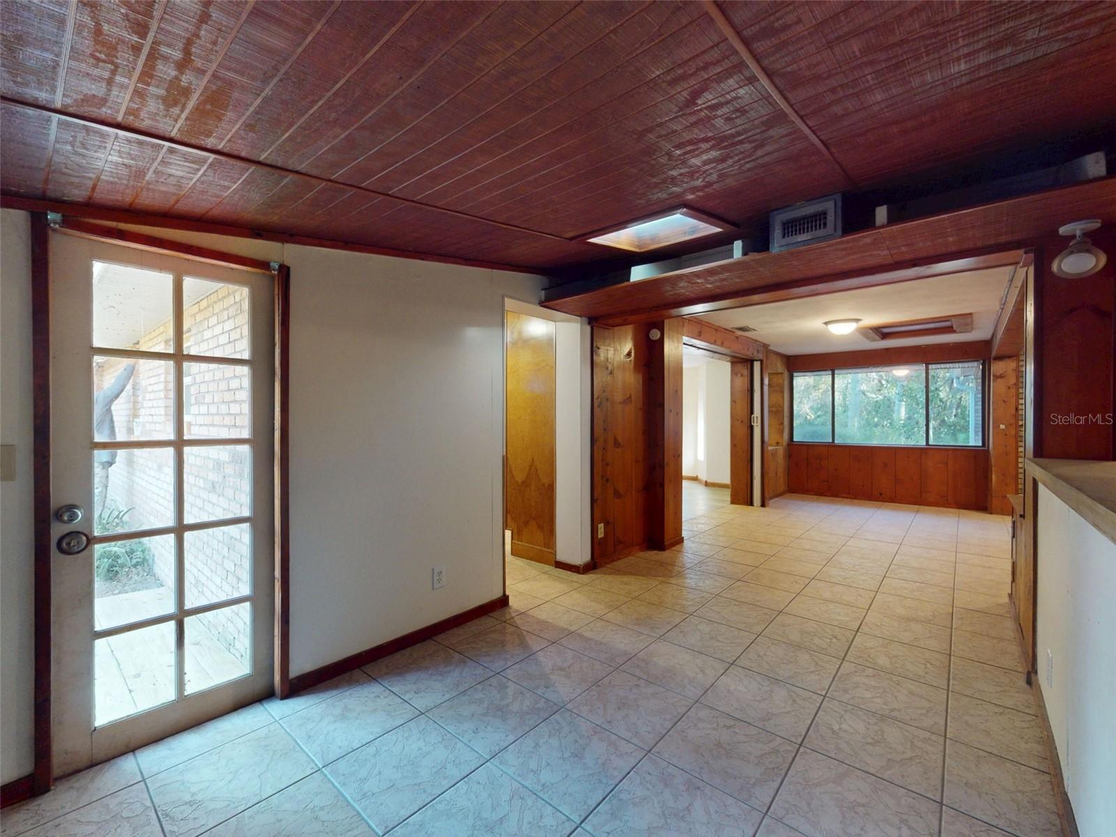 PLANTATION ESTATES UNIT 25 - Residential