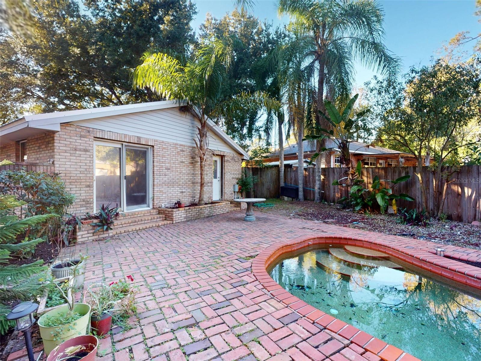 PLANTATION ESTATES UNIT 25 - Residential