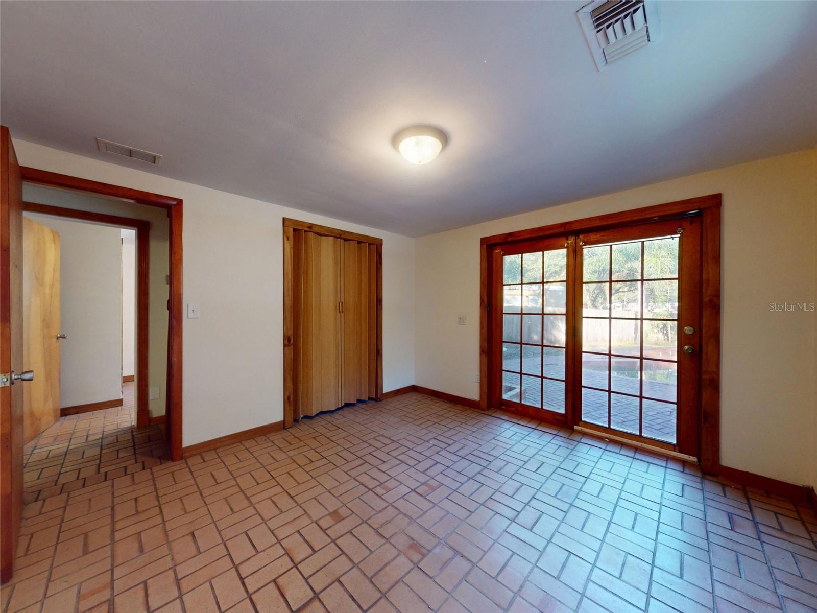 PLANTATION ESTATES UNIT 25 - Residential