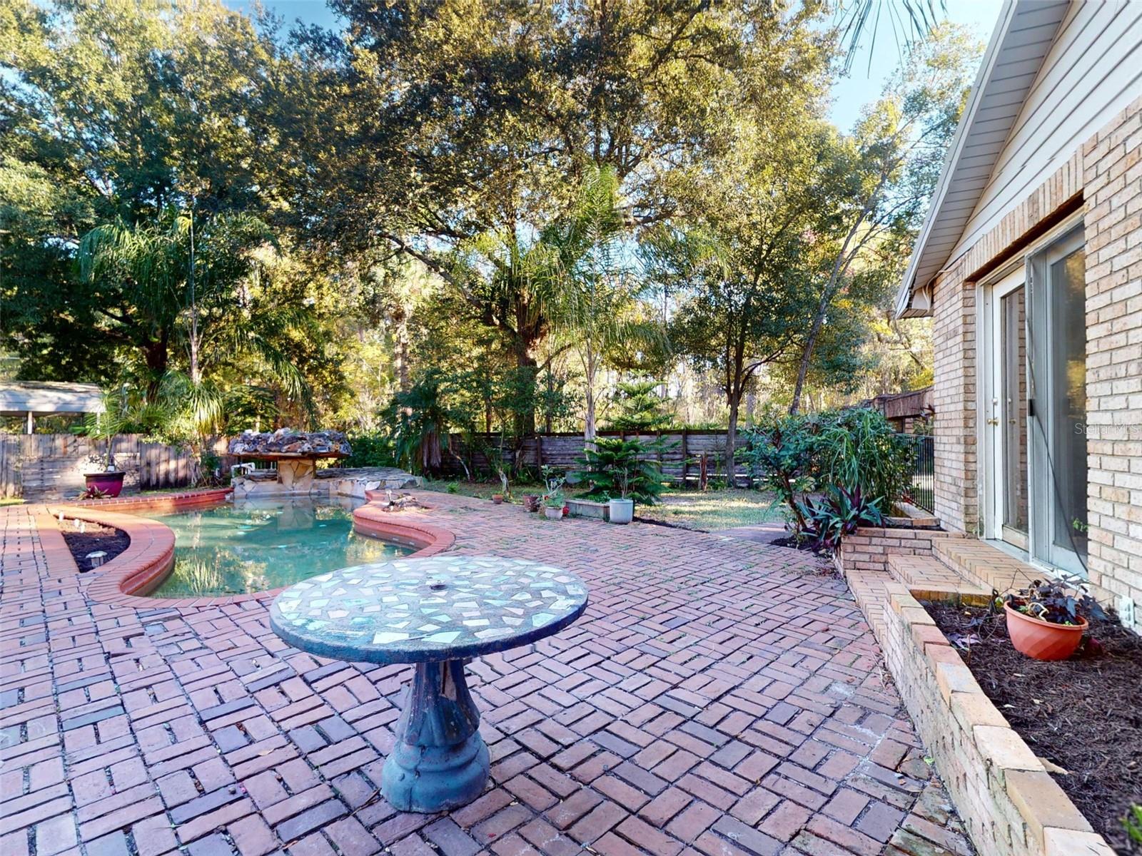 PLANTATION ESTATES UNIT 25 - Residential