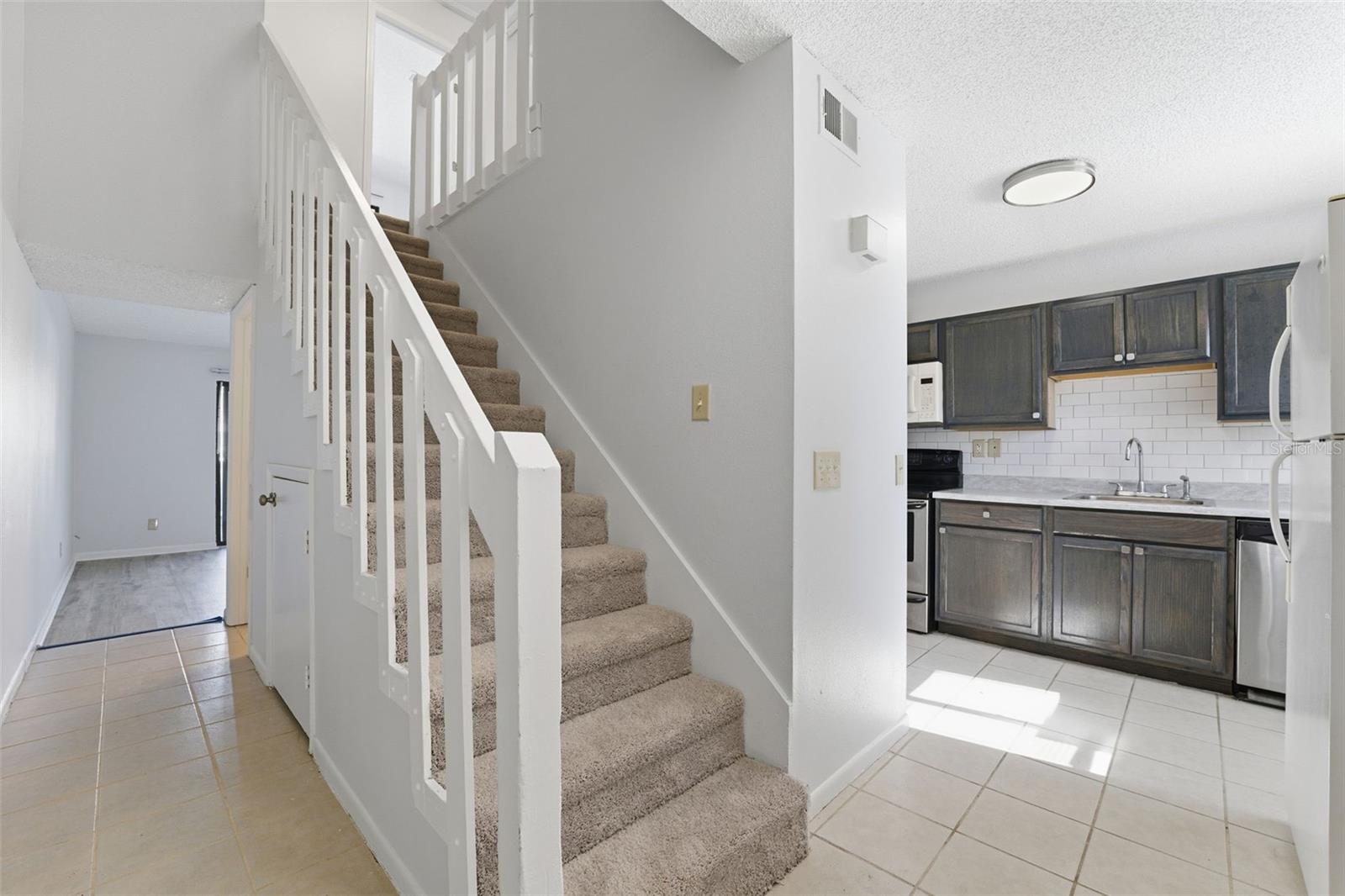 CHELSEA MEADOWS CONDO - Residential