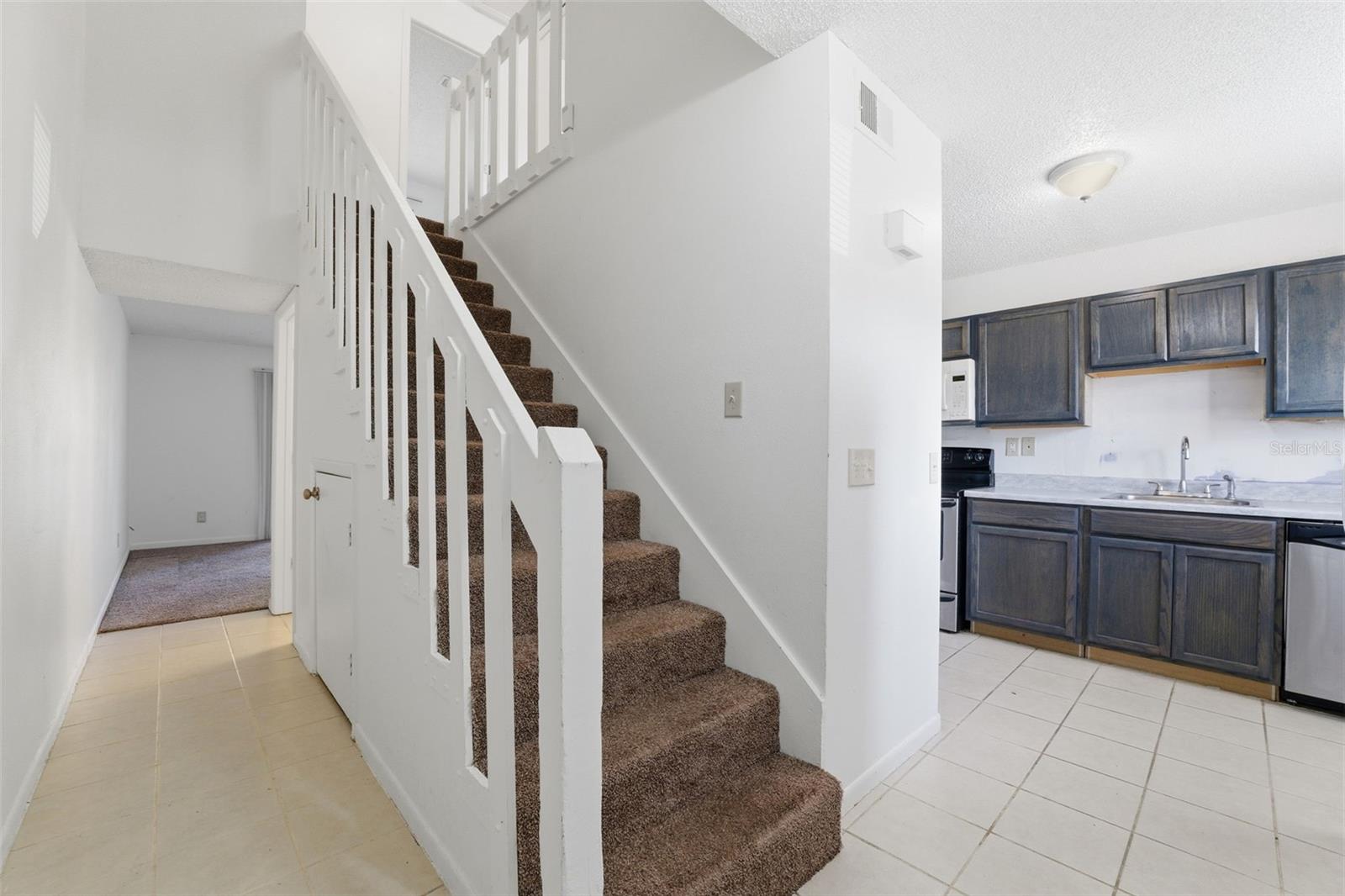 CHELSEA MEADOWS CONDO - Residential