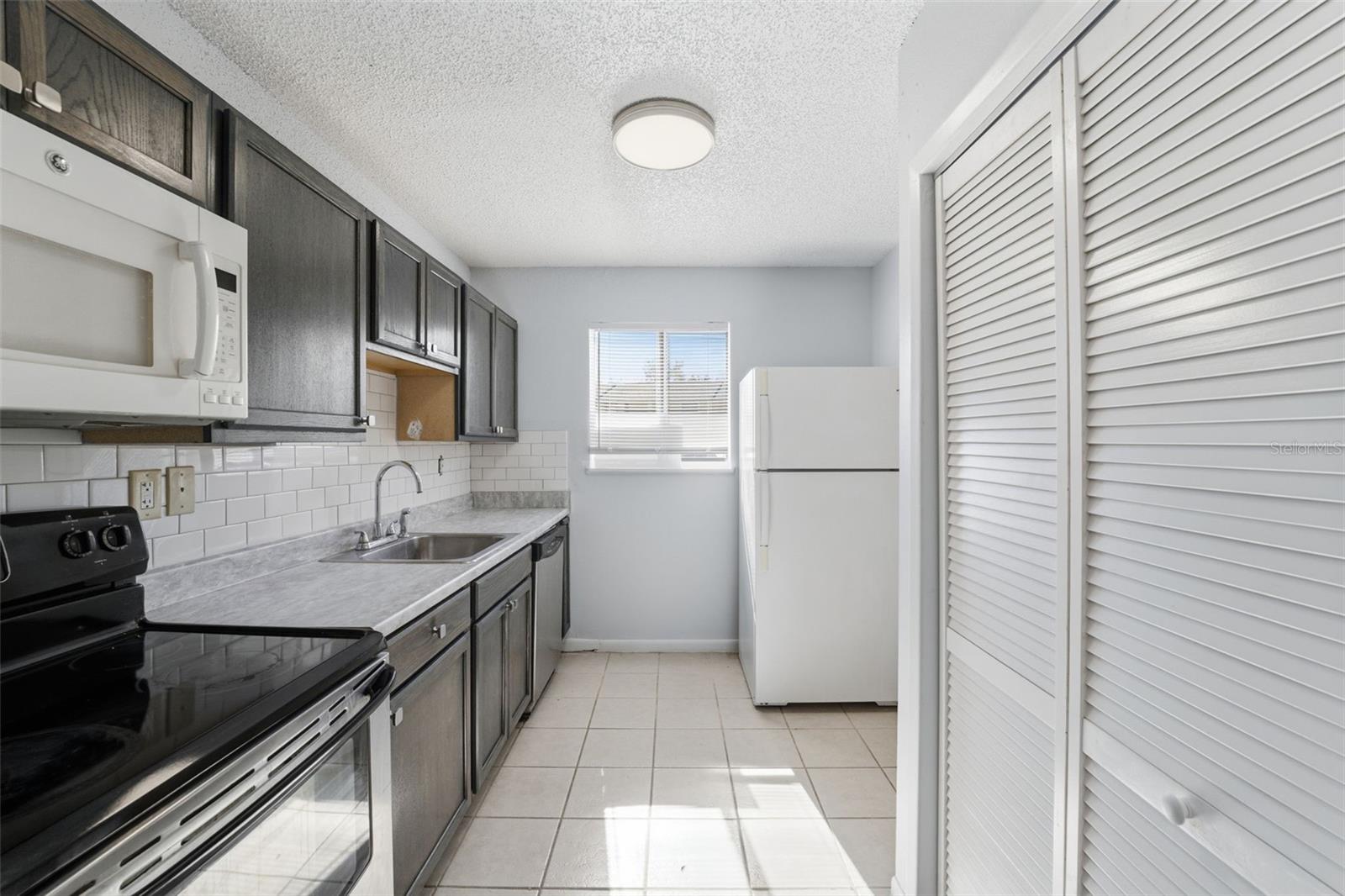 CHELSEA MEADOWS CONDO - Residential