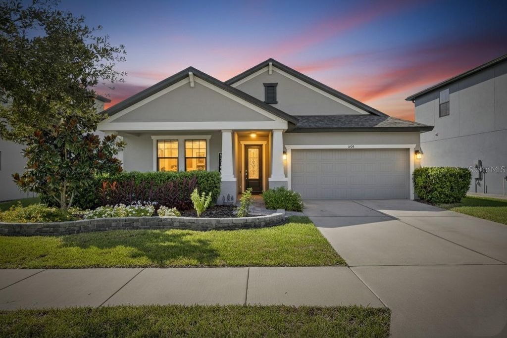 Photo of 11239 Paddock Manor Avenue, Riverview, FL 33569 (MLS # TB8432945)