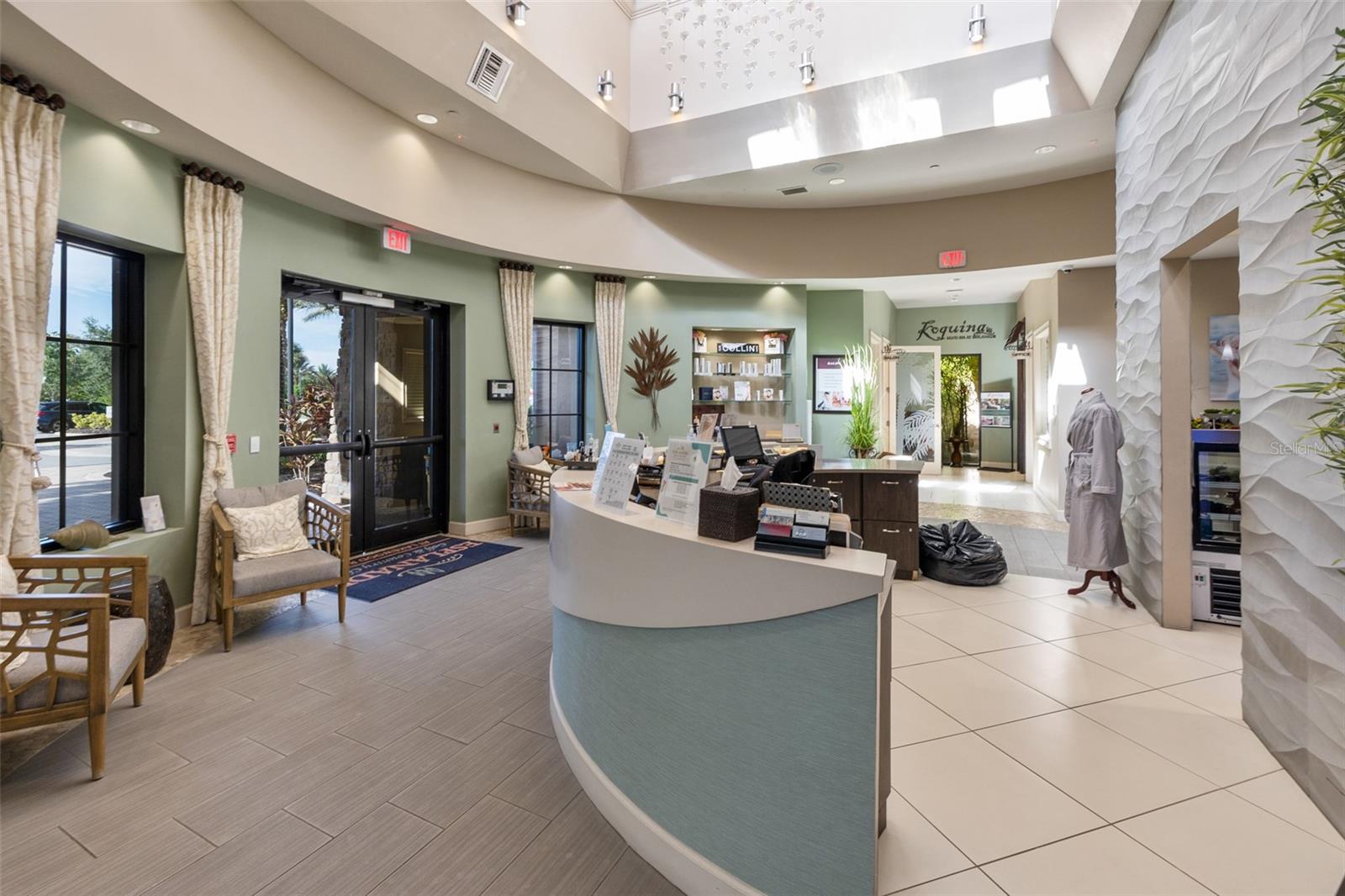 ESPLANADE GOLF AND COUNTRY CLUB - Residential