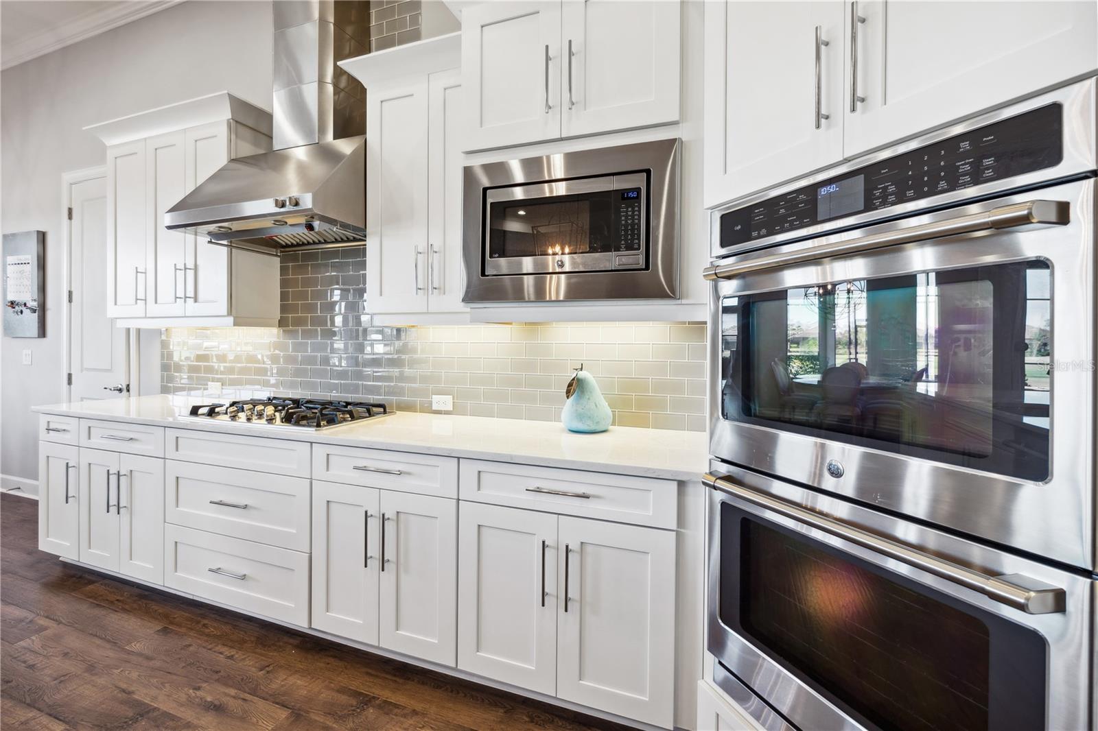 ESPLANADE GOLF AND COUNTRY CLUB - Residential