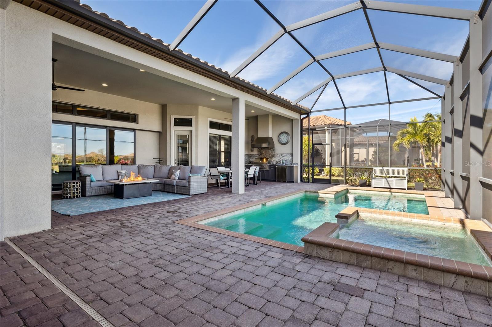 ESPLANADE GOLF AND COUNTRY CLUB - Residential