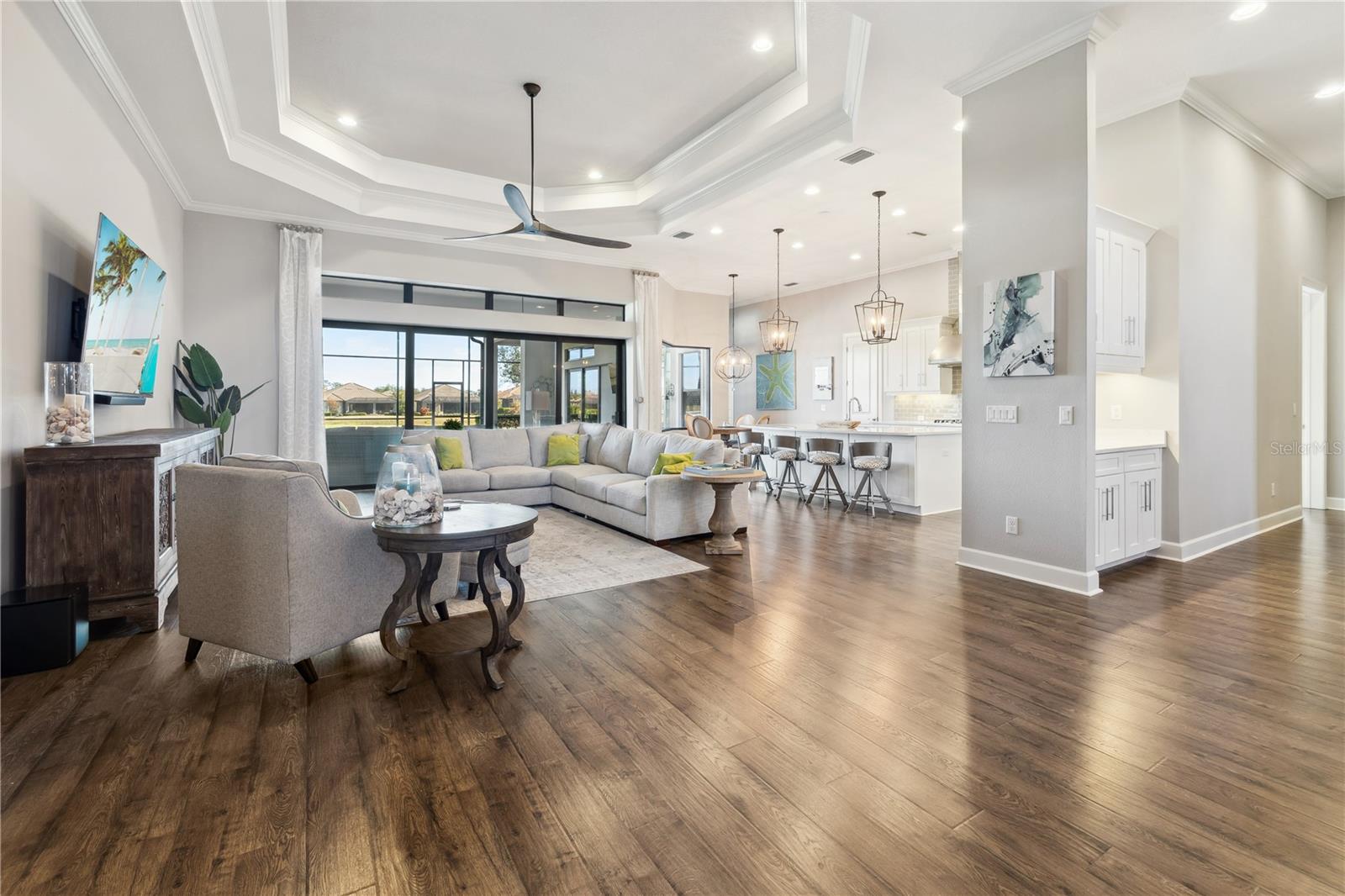 ESPLANADE GOLF AND COUNTRY CLUB - Residential