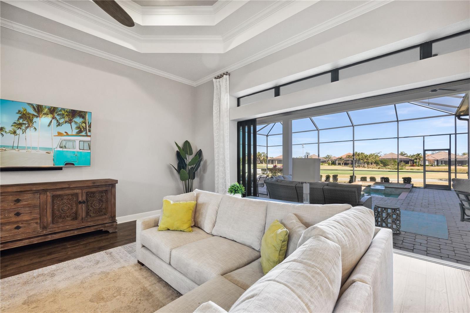 ESPLANADE GOLF AND COUNTRY CLUB - Residential