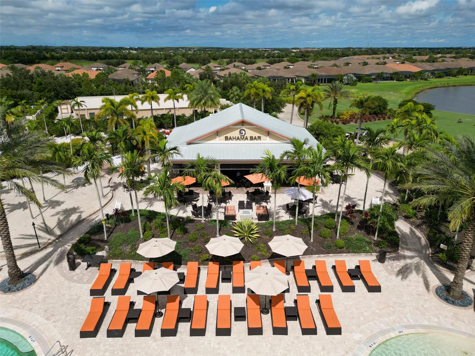 ESPLANADE GOLF AND COUNTRY CLUB - Residential