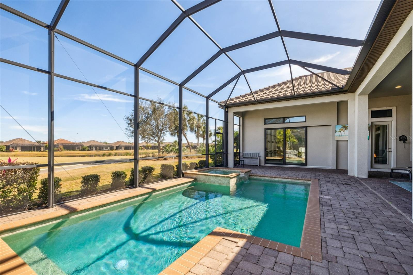 ESPLANADE GOLF AND COUNTRY CLUB - Residential