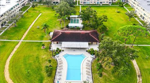 Photo of 5095 Bay Street NE #210, St Petersburg, FL 33703 (MLS # TB8455089)