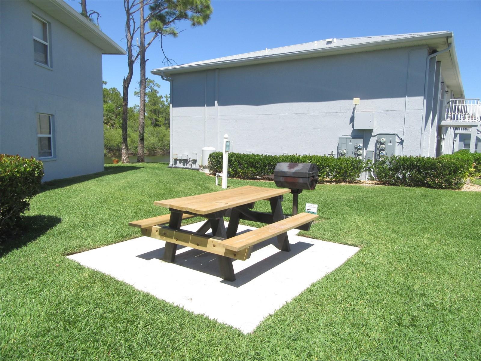 PINES/DEEP CRK I PH 06 - Residential Lease