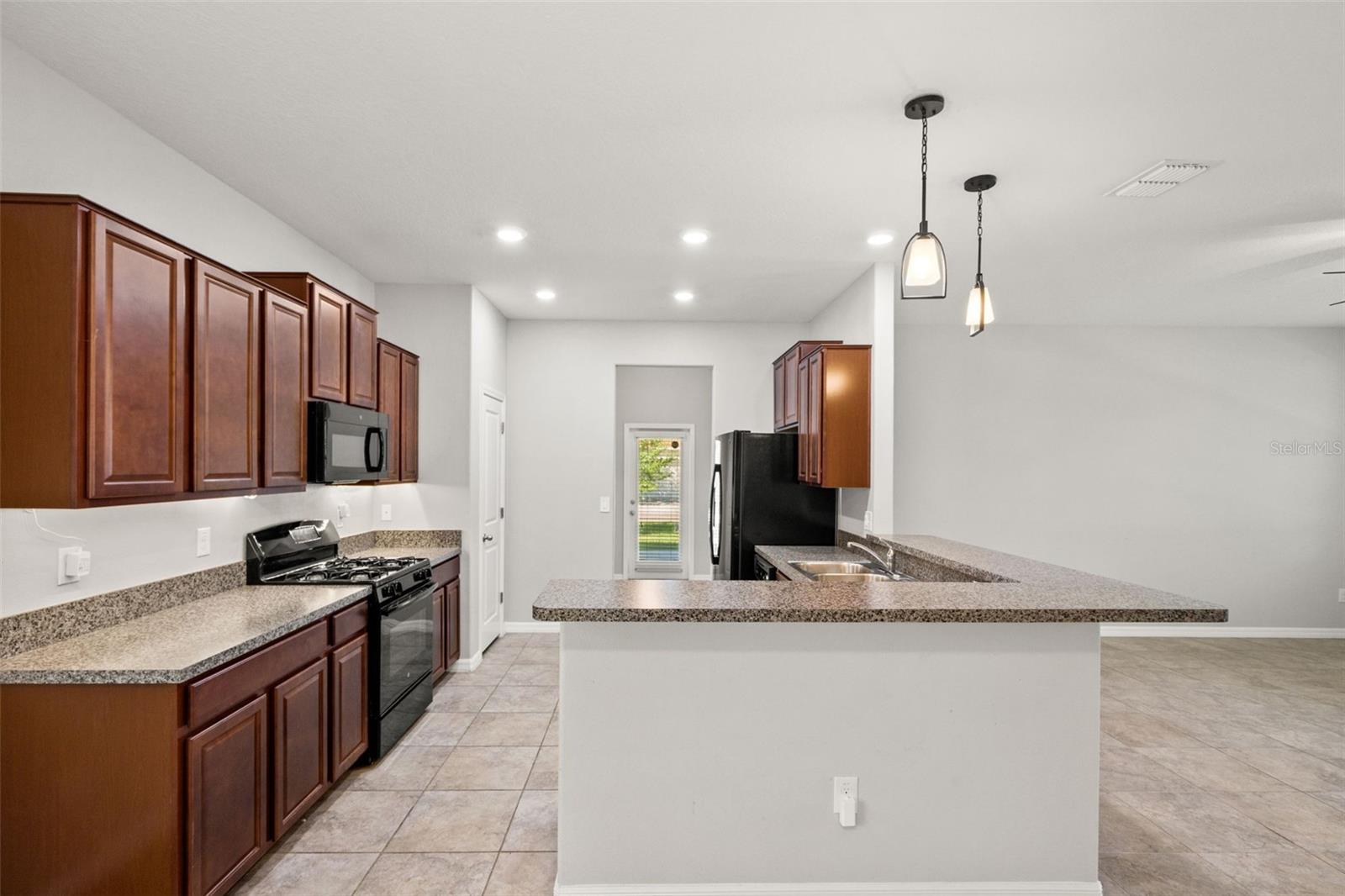 8751 SHADY PAVILLION COURT