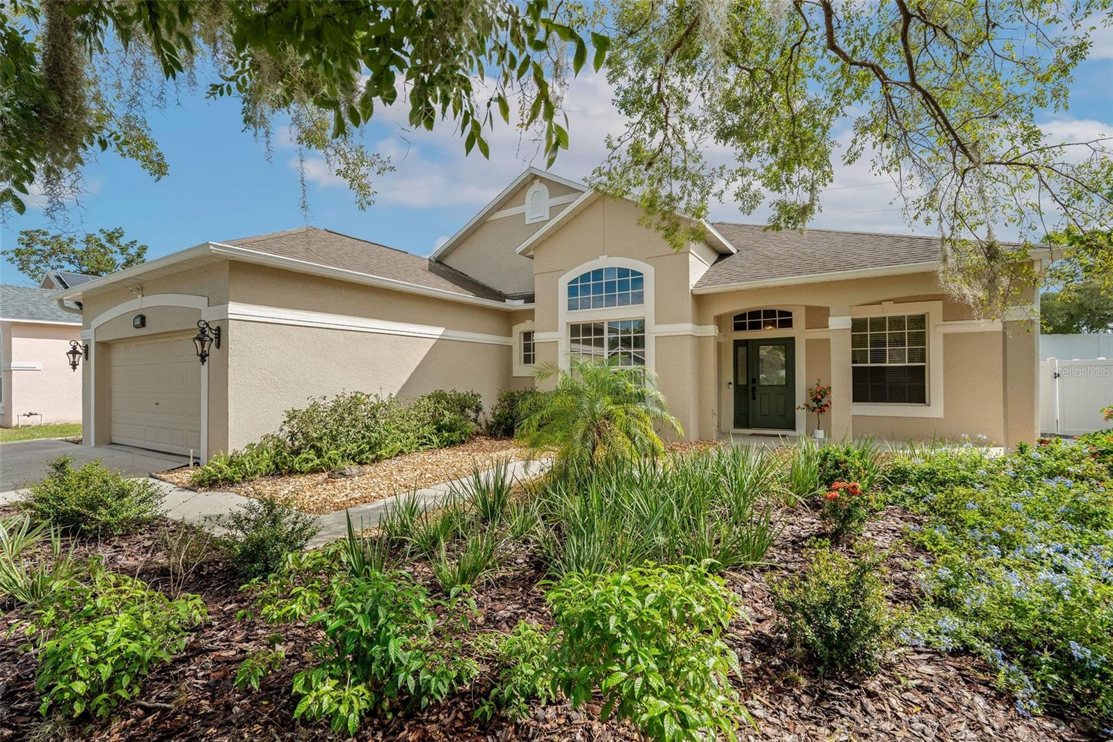 LOST CREEK - Residential