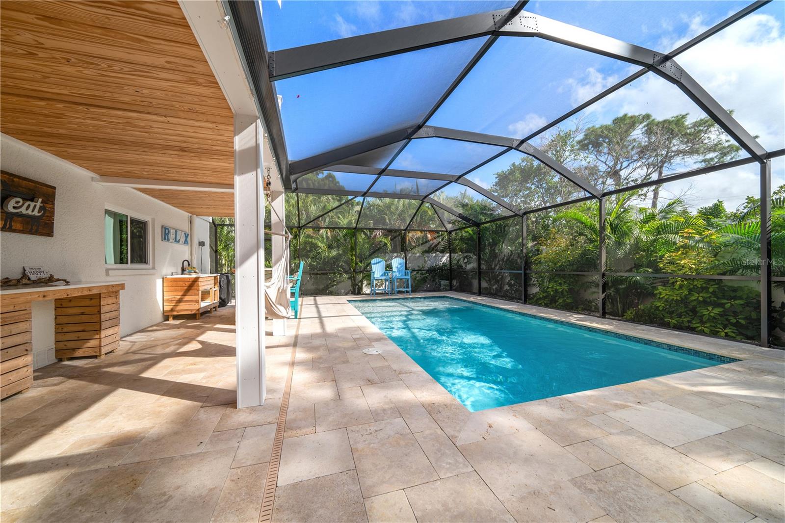 INDIAN BLUFF ISLAND - Residential