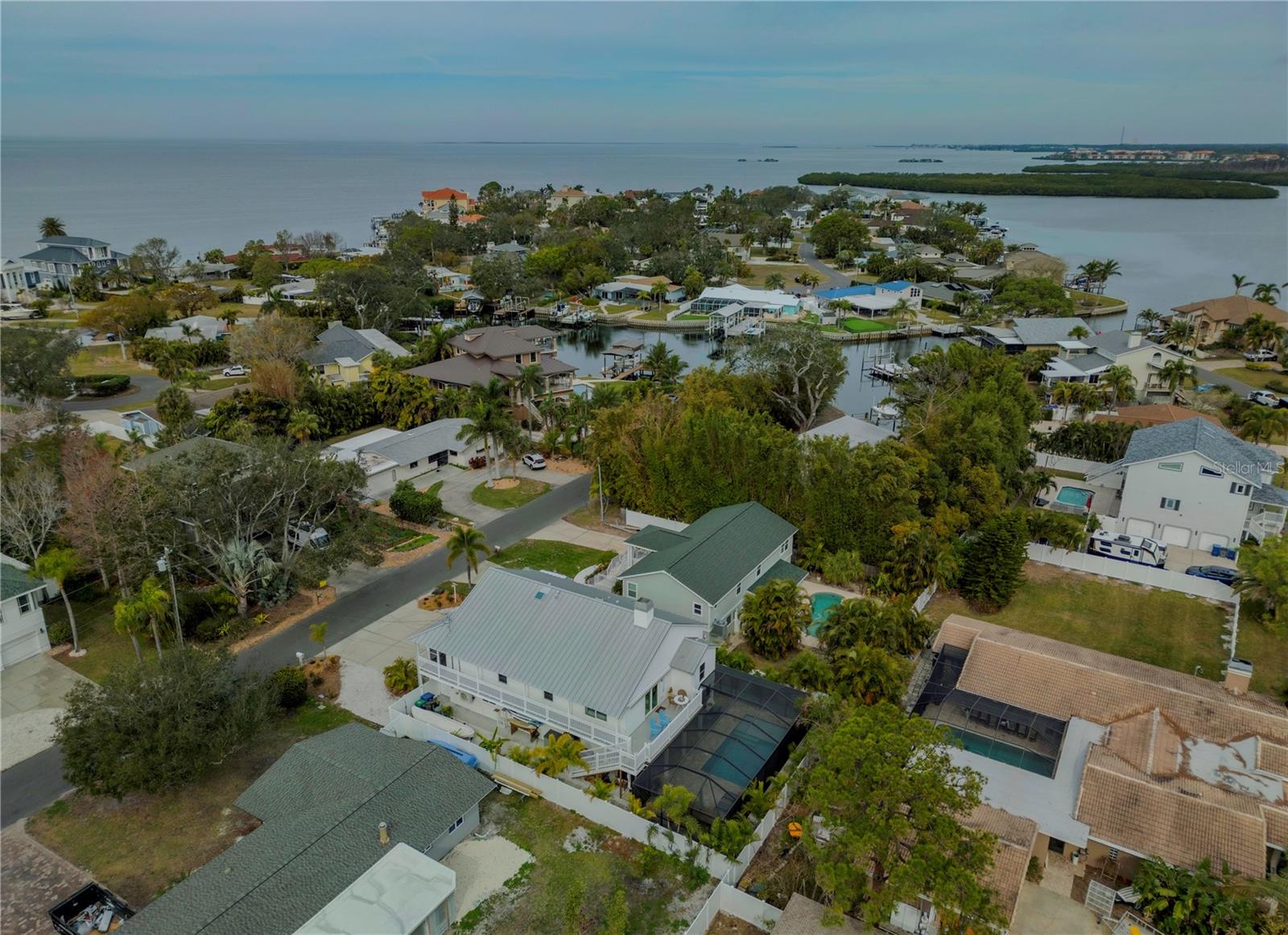 INDIAN BLUFF ISLAND - Residential