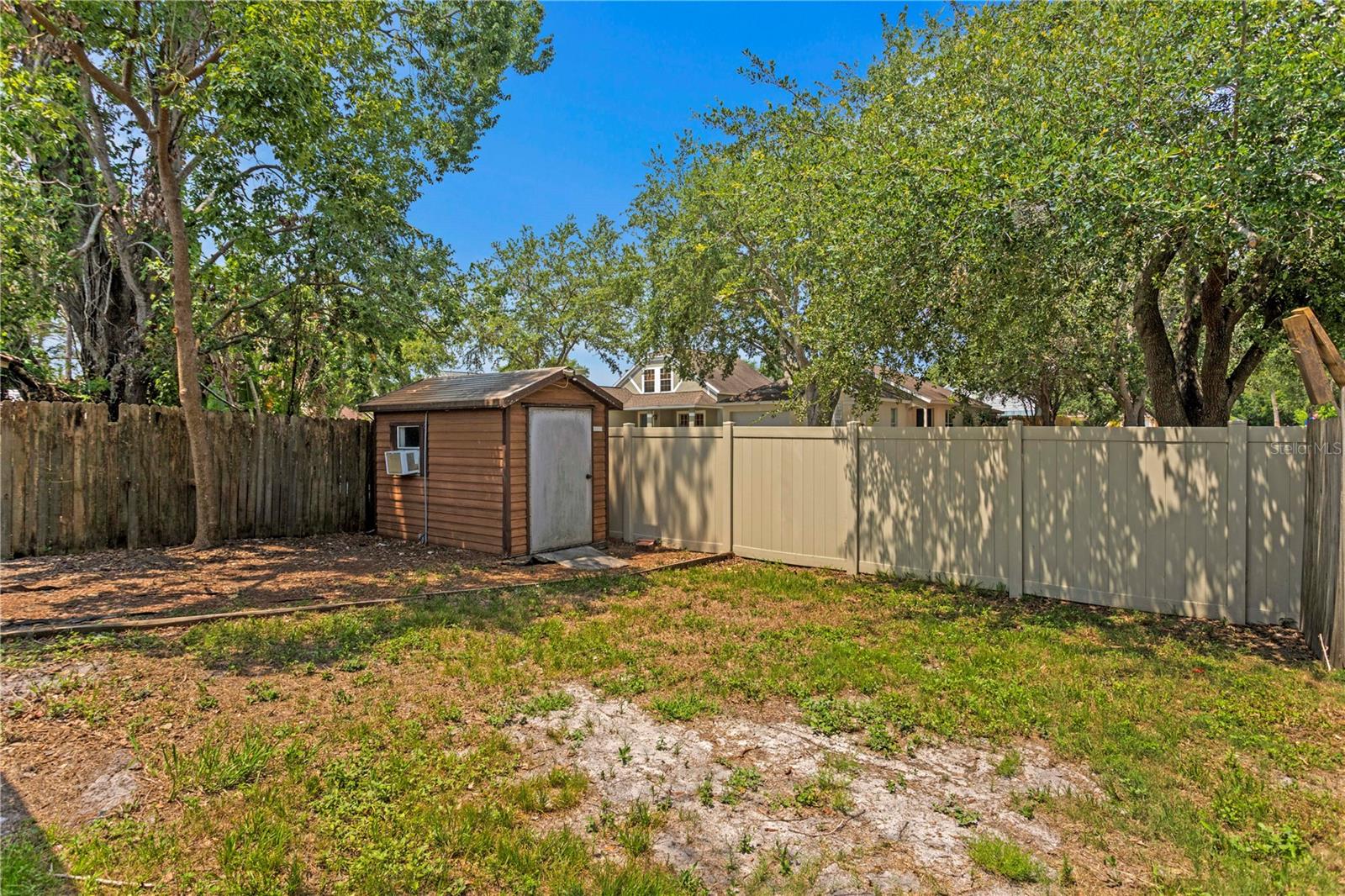 LOWELL VILLAGE - Residential Lease