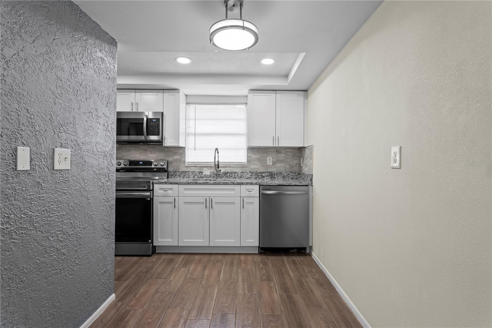 LOWELL VILLAGE - Residential Lease