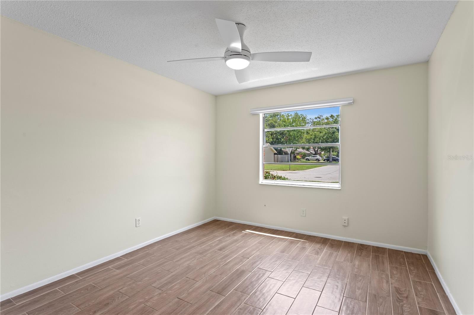 LOWELL VILLAGE - Residential Lease