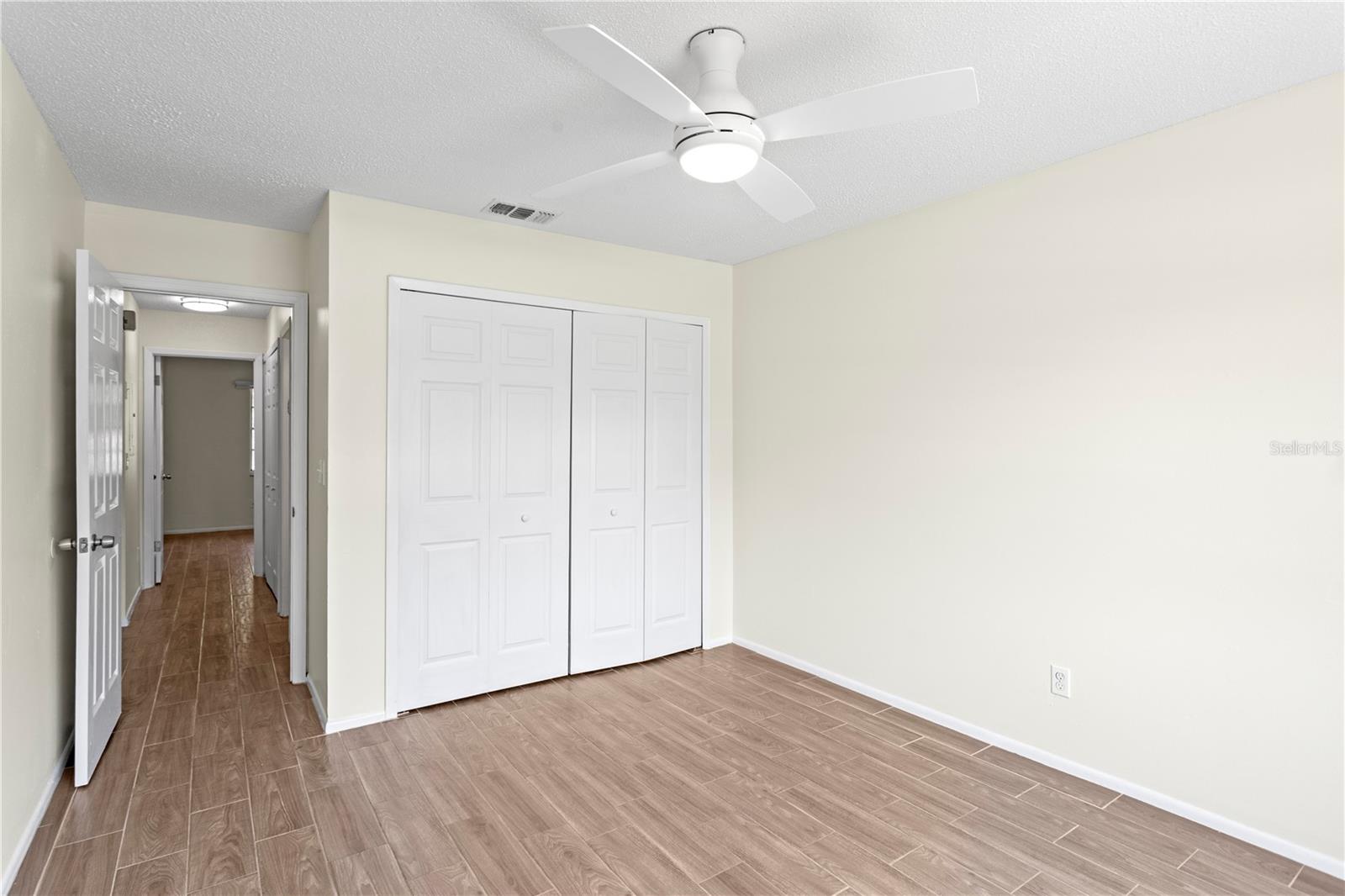 LOWELL VILLAGE - Residential Lease