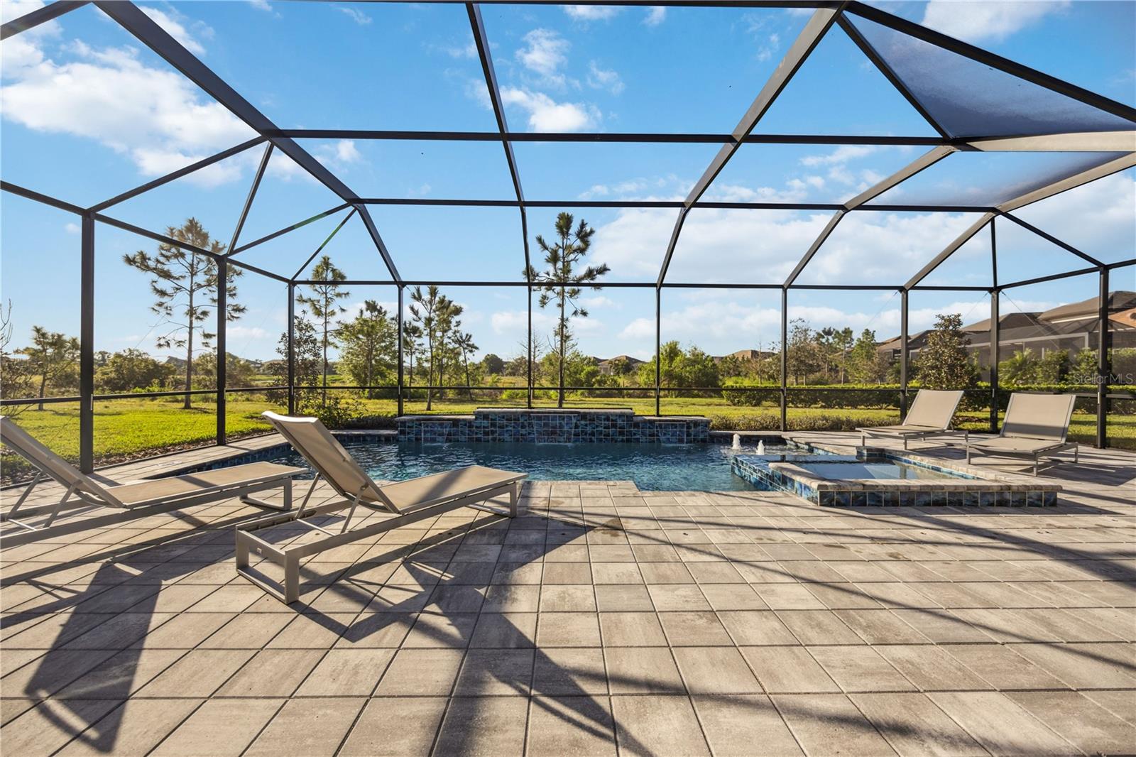 LAKEHOUSE COVE AT WATERSIDE PH 3 - Residential