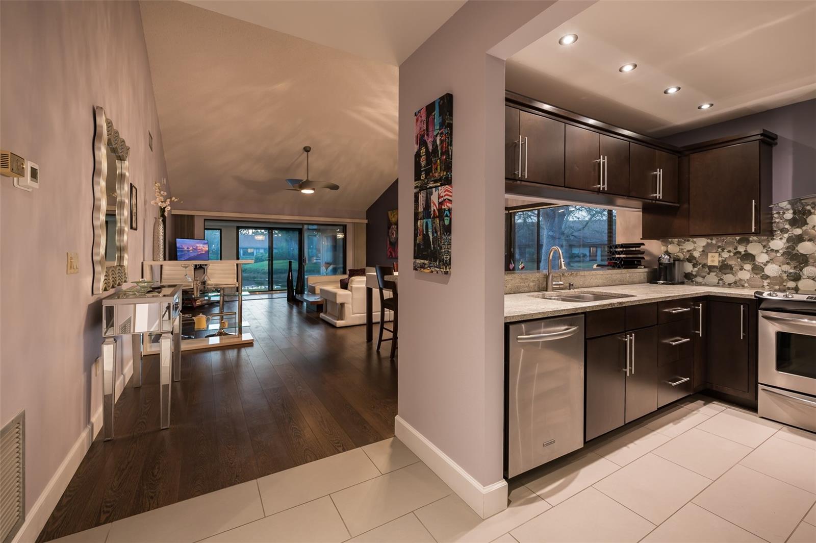 3195 WINDRUSH BOURNE 36