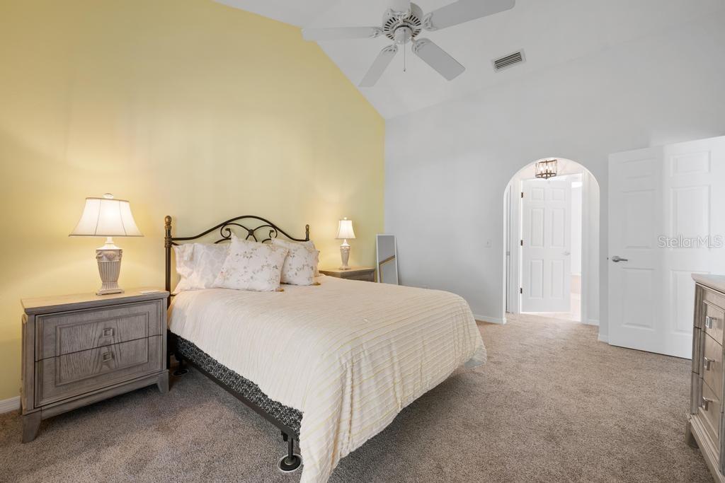 VIZCAYA PH 6, 10&11 - Residential