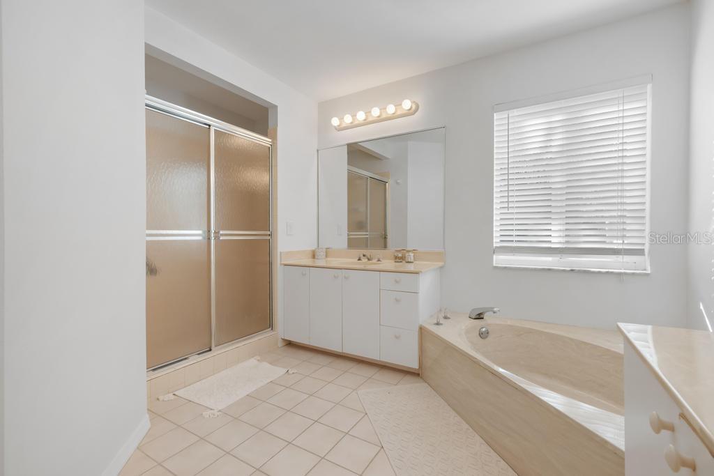 VIZCAYA PH 6, 10&11 - Residential