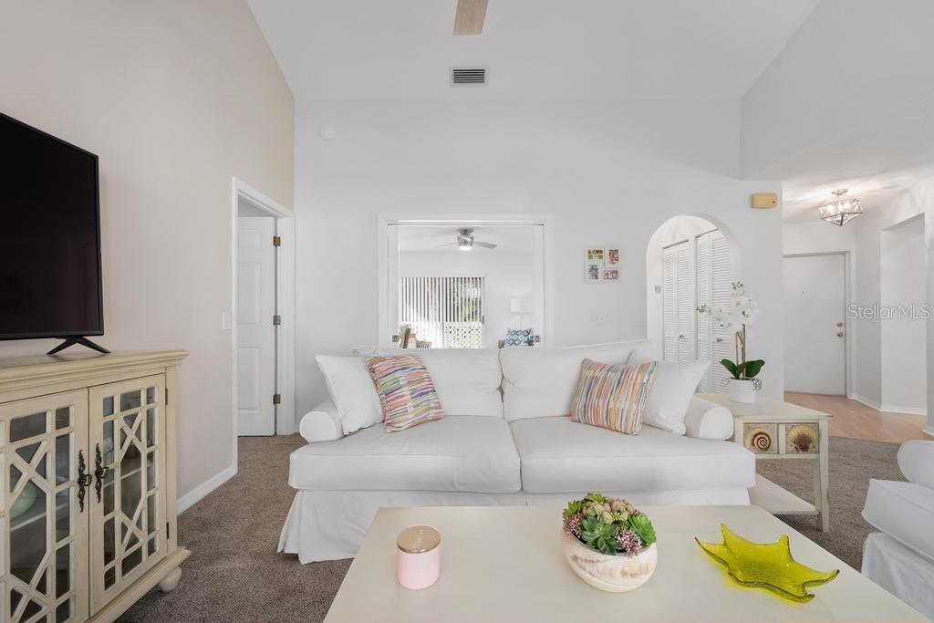 VIZCAYA PH 6, 10&11 - Residential