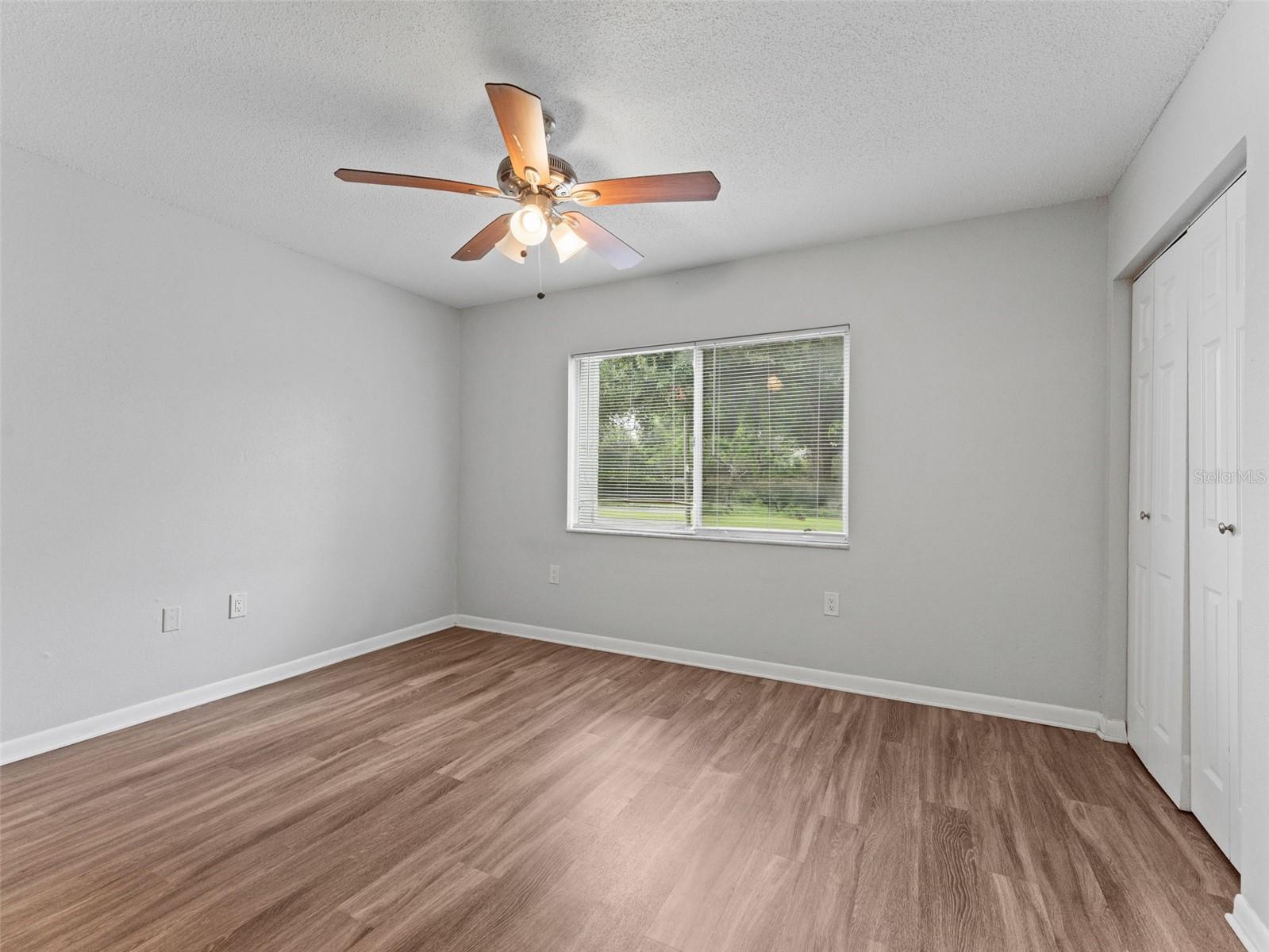 PARKLANE CONDO - Commercial Sale