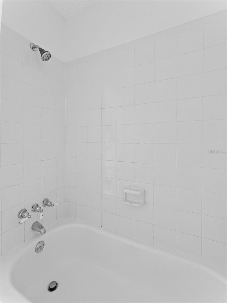 PARKLANE CONDO - Commercial Sale