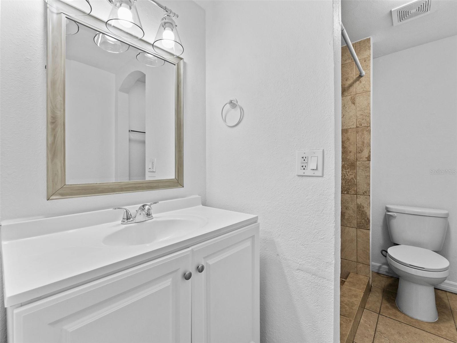 PARKLANE CONDO - Commercial Sale