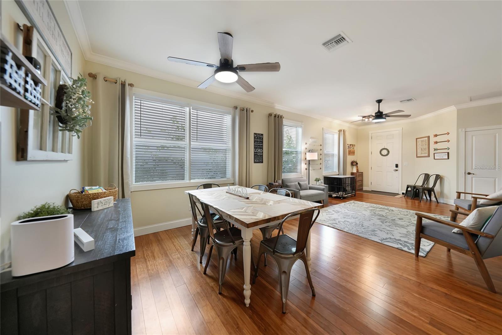 CREEKSIDE - Residential