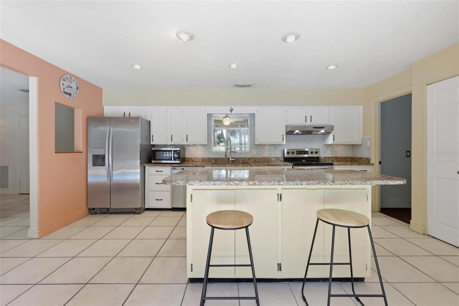 NO SUBDIVISION - Residential