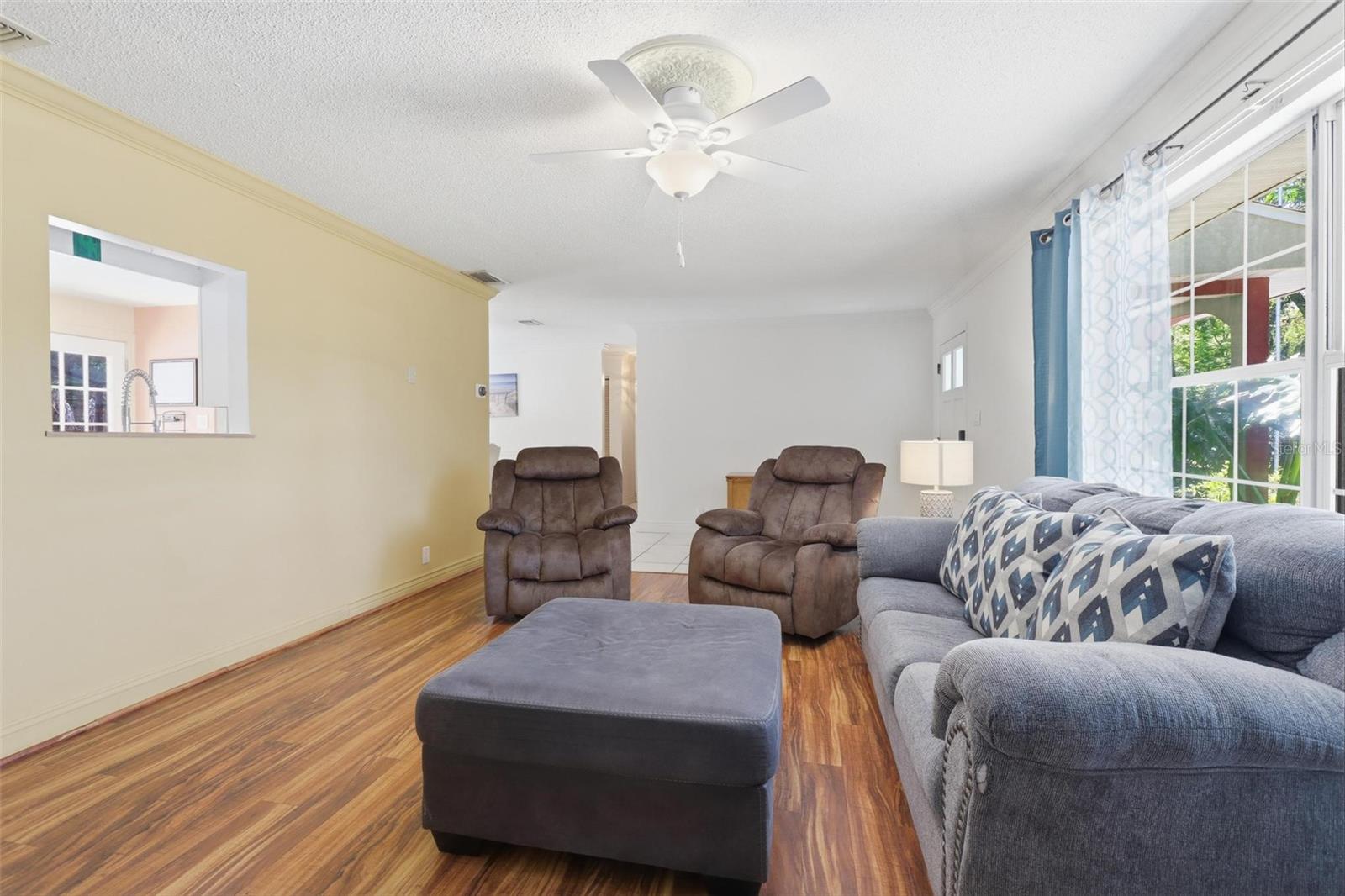 NO SUBDIVISION - Residential