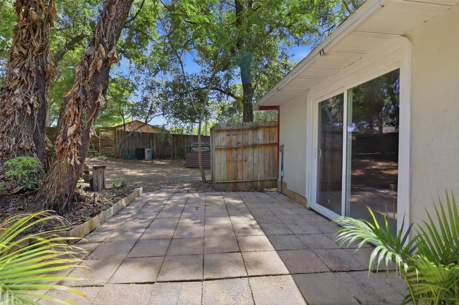 NO SUBDIVISION - Residential