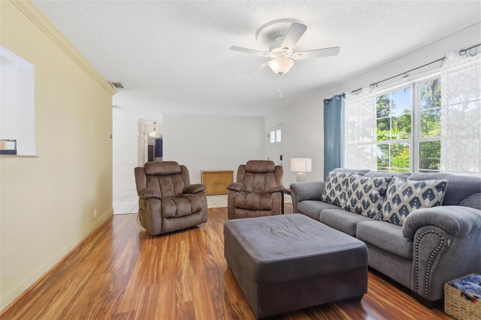 NO SUBDIVISION - Residential