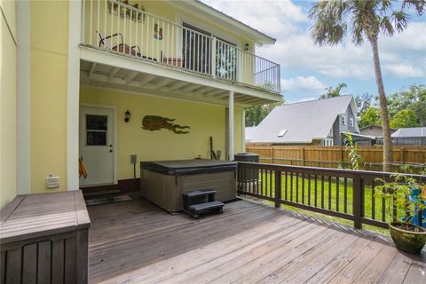 Tiny photo for 28 Rivertrail Drive, Inglis, FL 34449 (MLS # TB8476801)
