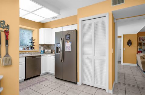 Tiny photo for 28 Rivertrail Drive, Inglis, FL 34449 (MLS # TB8476801)
