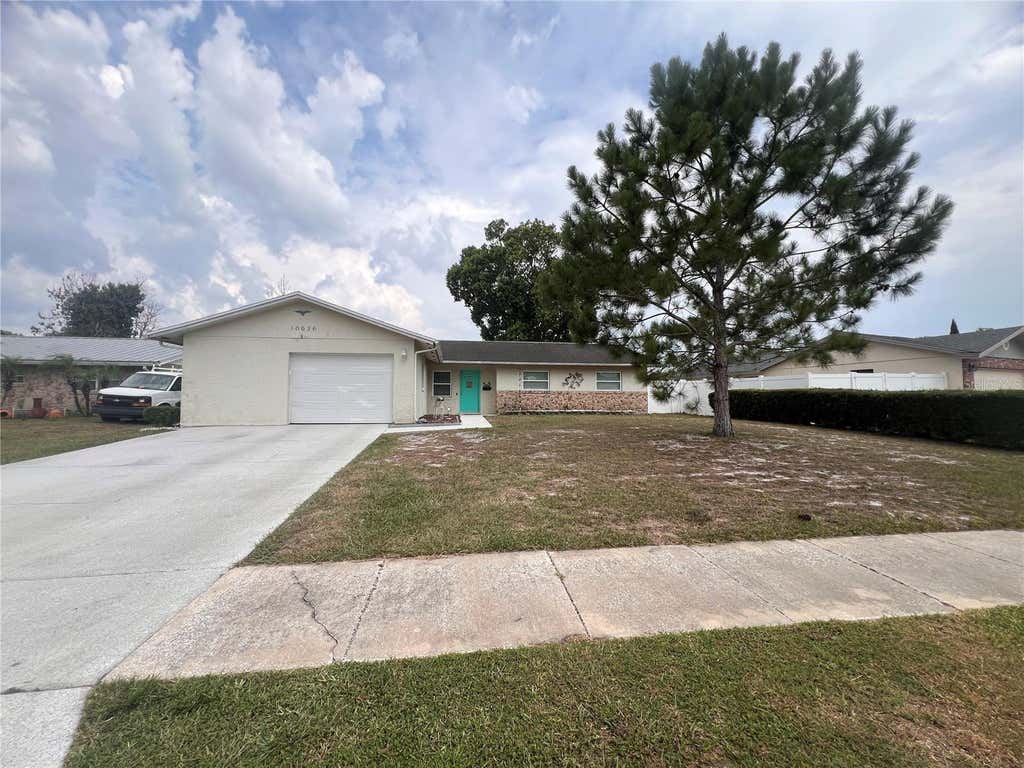 Photo of 10626 Bresslyn Boulevard, Orlando, FL 32825 (MLS # S5154626)